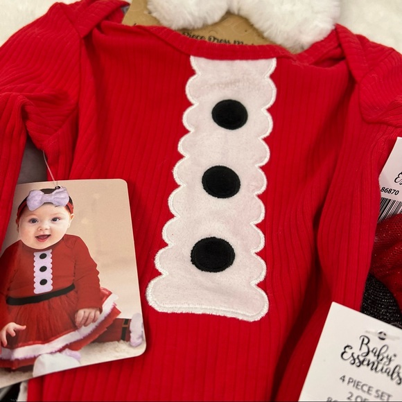 NEW Baby Essentials Baby Christmas 4 Piece Matching Santa Set Size 9M - Picture 7 of 7